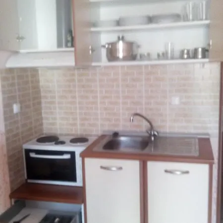 Two Space Furnished Studio Apartment *